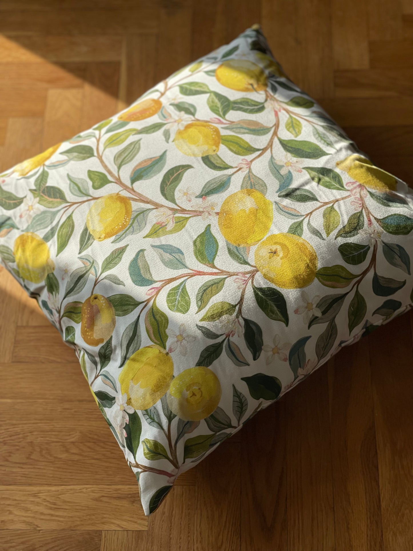 Luscious Lemons Botanical Cotton Cushion